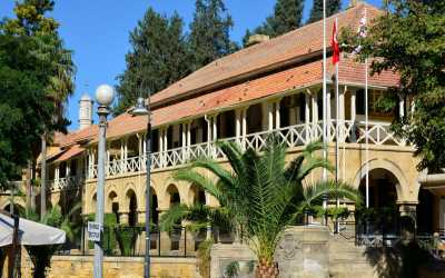 Wycieczka jednodniowa, Wycieczka Nikozja stolica dwóch Cyprów z Larnaki